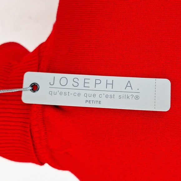 Joseph A. QUEST-CE QUE CEST SILK? Petite M Women's w/Tags Turtleneck Scarlet Red - Picture 3 of 7